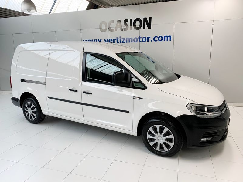 Volkswagen Caddy Profesional Maxi Furgón 2.0 TDI - foto 1