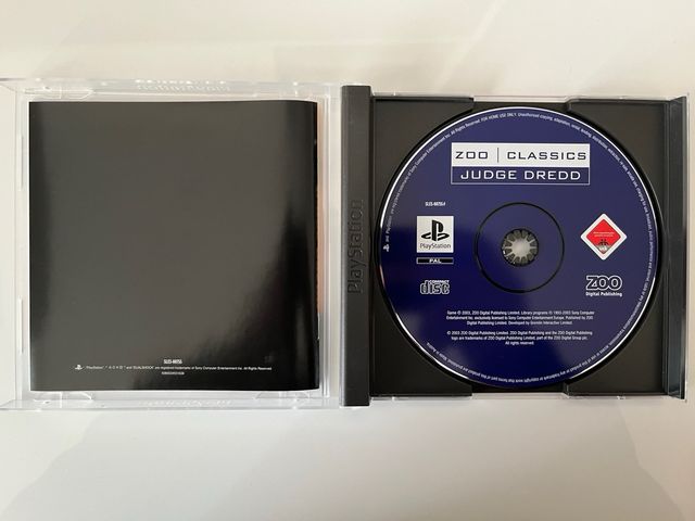 Judge Dredd con Manual PS1