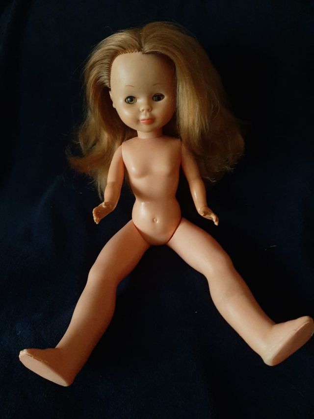 Muñeca Nancy Vintage Famosa con Vestido