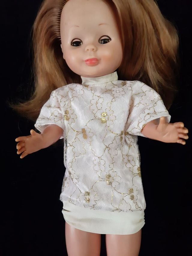 Muñeca Nancy Vintage Famosa con Vestido