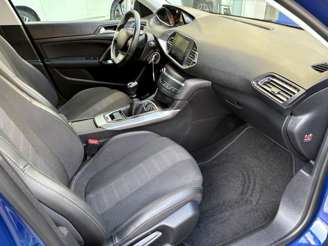 Peugeot 308 SW Allure BlueHDI 130 S&S 6 Vel. MAN