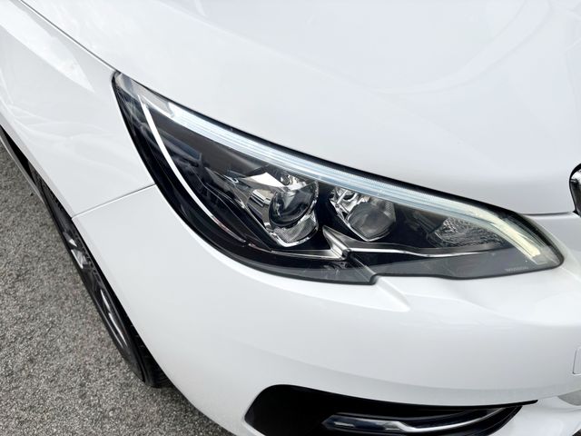 Peugeot 308 5p Active 1.5 BlueHDi 96KW (130CV)