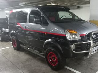 Hyundai H-1 2005