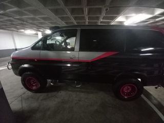 Hyundai H-1 2005