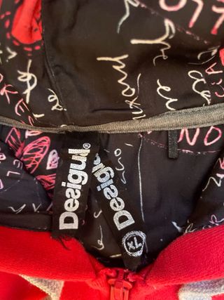 Sudadera Desigual Gris y Roja