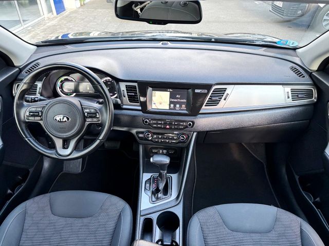 Kia Niro 1.6 GDi HEV 104kW (141CV) Drive