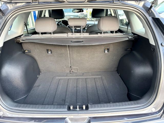 Kia Niro 1.6 GDi HEV 104kW (141CV) Drive