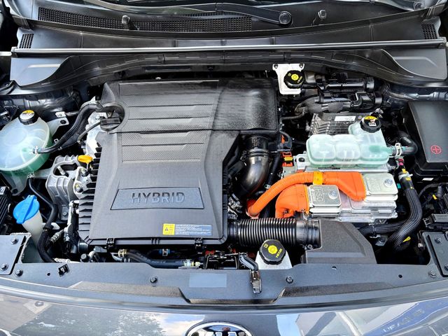 Kia Niro 1.6 GDi HEV 104kW (141CV) Drive