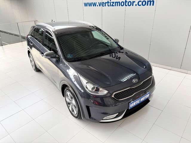 Kia Niro 1.6 GDi HEV 104kW (141CV) Drive