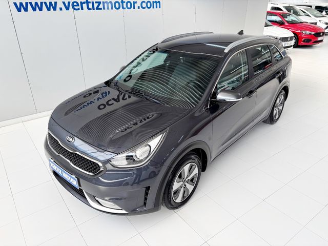 Kia Niro 1.6 GDi HEV 104kW (141CV) Drive