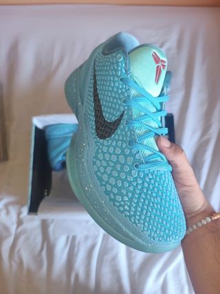 Nike Kobe 6 Ice Grinch 
