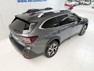 Subaru Outback 2.5i Touring CVT Lineartronic AWD