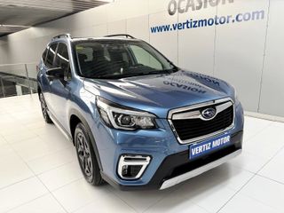 Subaru Forester 2.0i Hybrid CVT Executive Plus