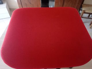 Sedia da ufficio regolabile rossa