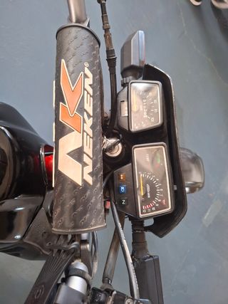 Yamaha DT 80 R Roja y Negra