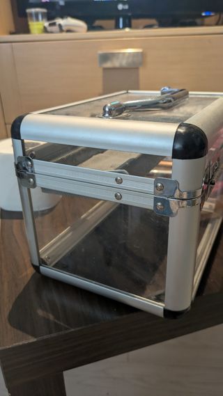 Maletín Metacrilato con Bandeja Plata