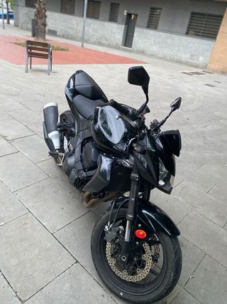 Kawasaki Z750 Negra