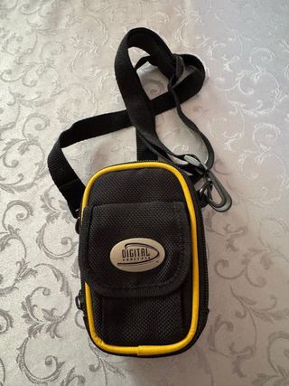 Macchina fotografica HP Photosmart E327