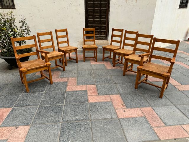 Juego de 8 sillas de comedor de madera