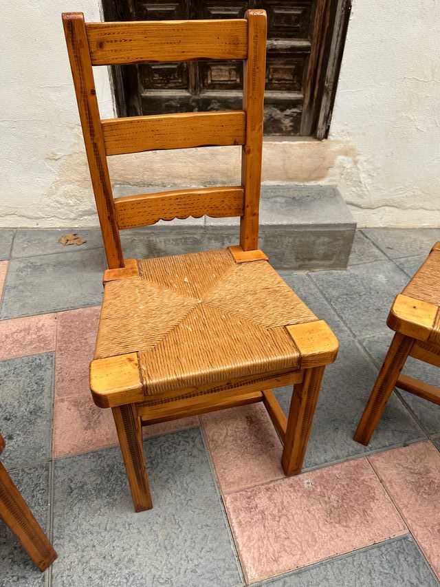 Juego de 8 sillas de comedor de madera