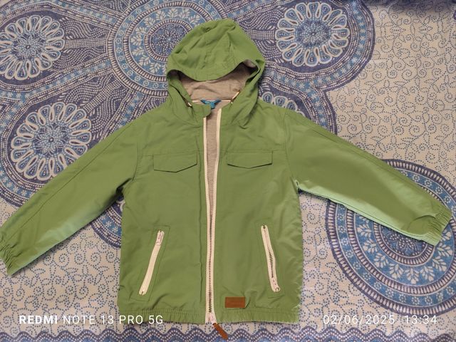 Chaqueta cortavientos forrada niño 6/7 años