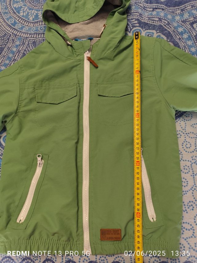 Chaqueta cortavientos forrada niño 6/7 años