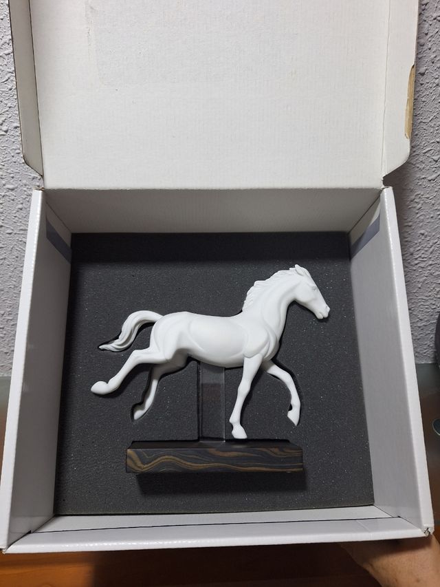 Figura Lladro Galope II Coleccionista