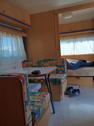 CARAVANA 7 METROS, COMO NUEVA!