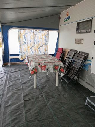 CARAVANA 7 METROS, COMO NUEVA!