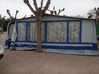 CARAVANA 7 METROS, COMO NUEVA!