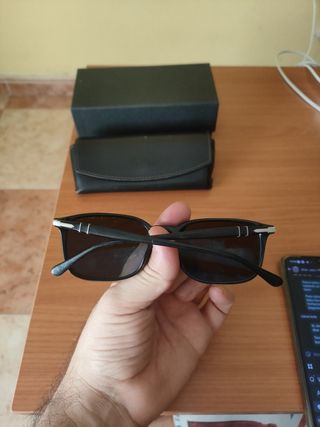 Gafas de sol Persol negras