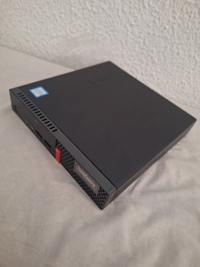 Lenovo Thinkcenter M710q i5 8GB RAM 238GB SSD