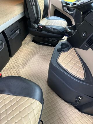 Mercedes Benz Actros 1848