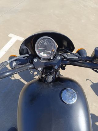 Harley Davidson Street Road 750