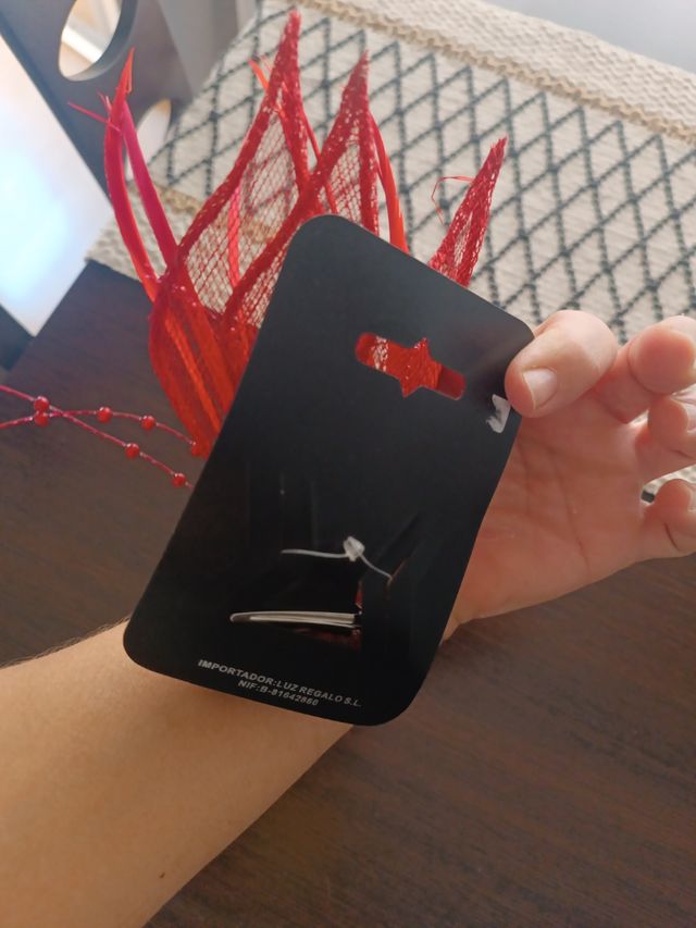 Broche/Tocado Flor Roja intenso tirando anaranjado