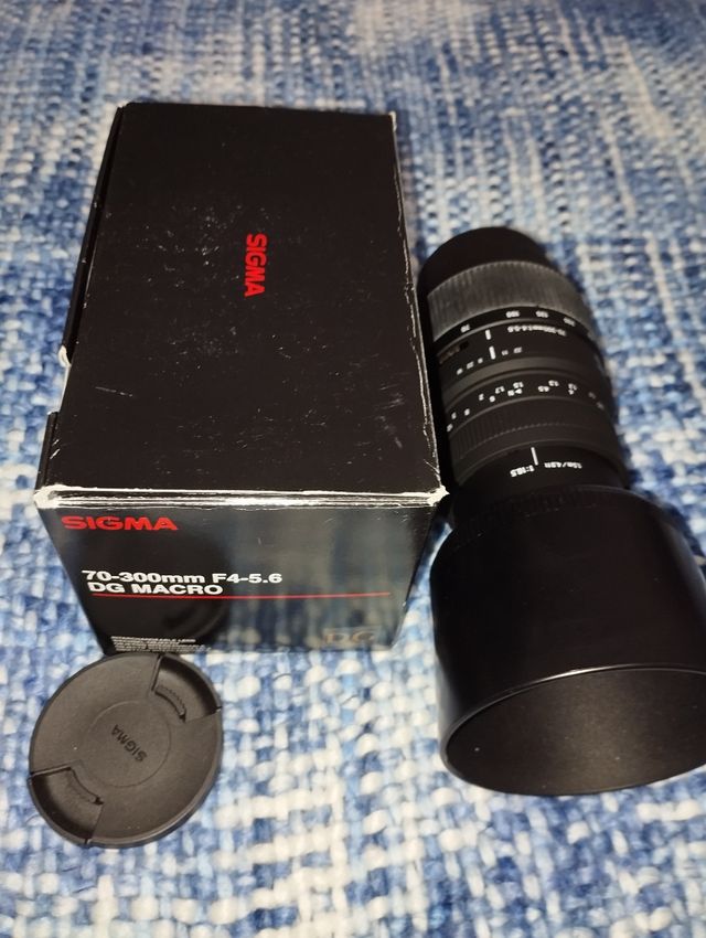 2 Cámaras  Canon EOS + objetivos + bolso