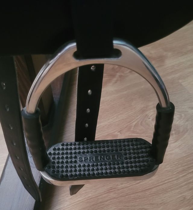 Estribo Inglés Sprenger