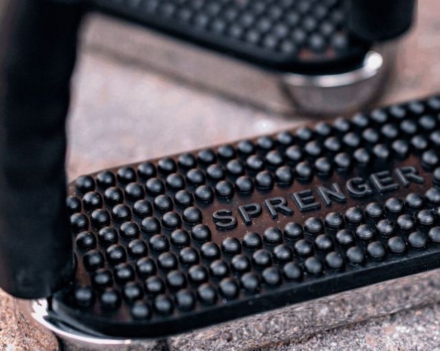 Estribo Inglés Sprenger