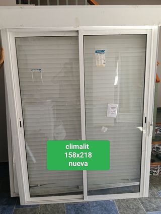 Puerta balconera aluminio Climalit 158x218