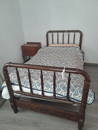 Cama antigua de 90 cm