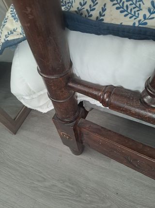 Cama antigua de 90 cm