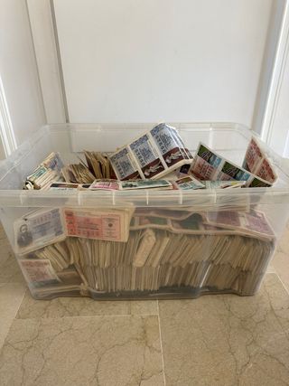 extensa colección de lotería. nacional.