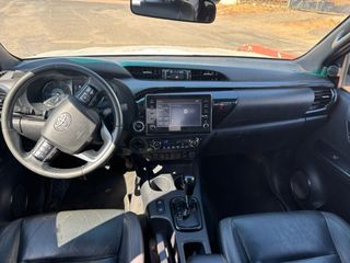 🚗 Toyota Hilux Invincible 4x4 – Potencia y fiabili