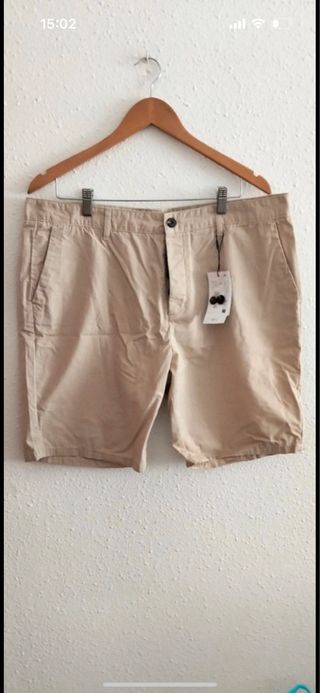 Pantalón corto beige hombre