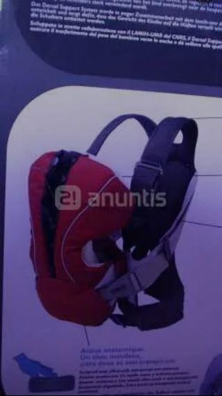 Mochila de porteo ergonómica