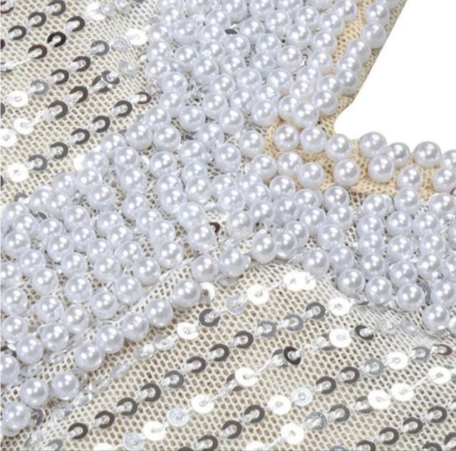 Vestido mini plateado y blanco