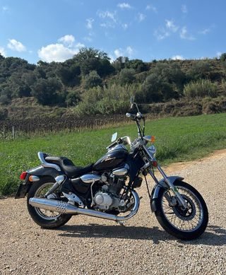 IMPECABLE moto