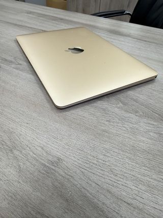 MacBook 2016 Dorado