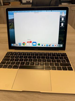 MacBook 2016 Dorado