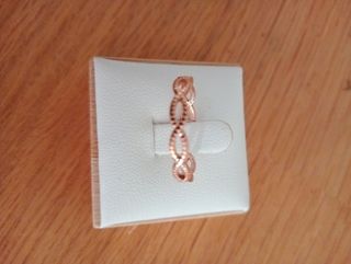 Anillo Rosado Infinito regalo compra ➕ de 6 euros.